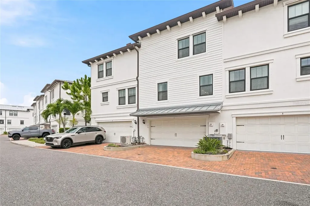 5120 Bridge Street Tampa FL 33611