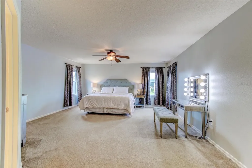 2463 Lacerta Drive Orlando FL 32828
