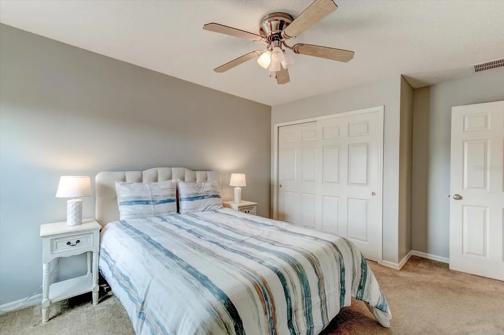 2463 Lacerta Drive Orlando FL 32828