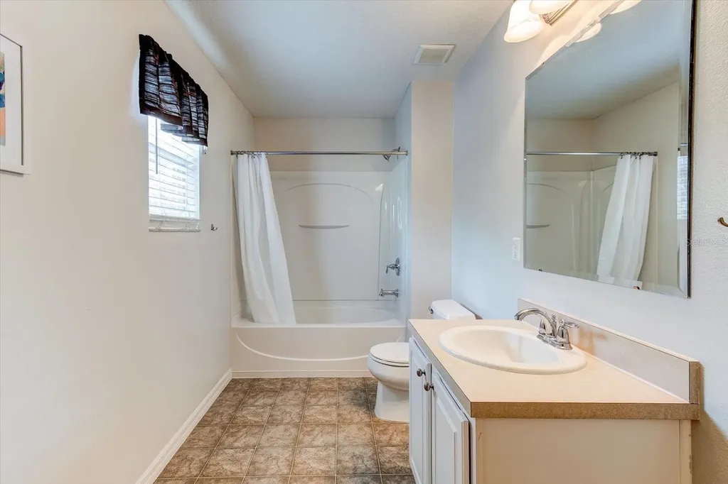 2463 Lacerta Drive Orlando FL 32828