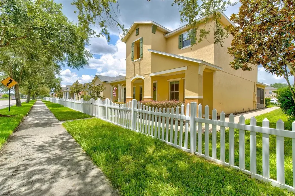 2463 Lacerta Drive Orlando FL 32828