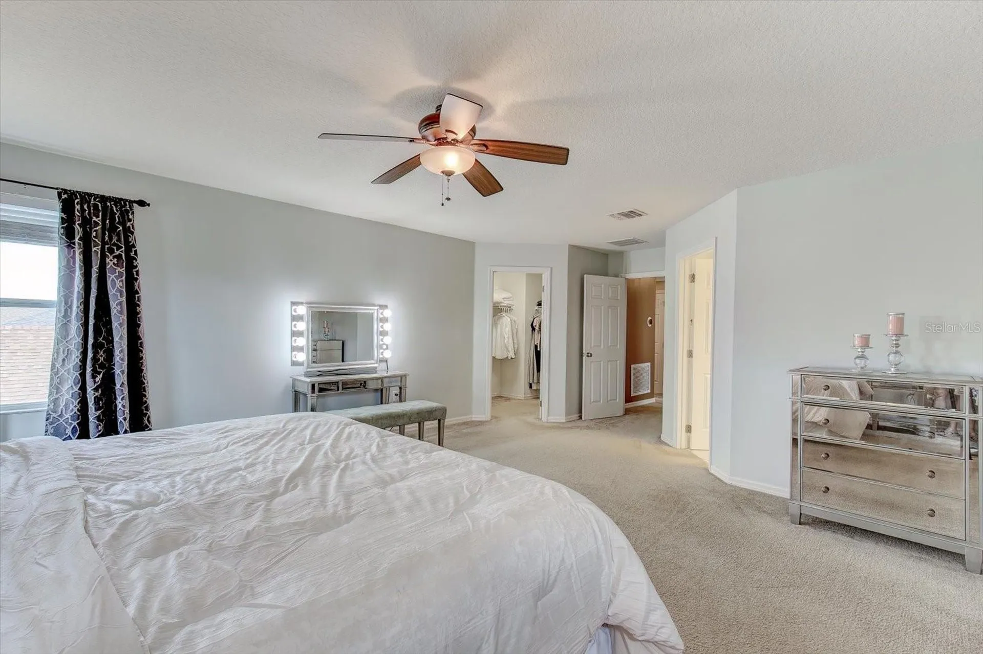 2463 Lacerta Drive Orlando FL 32828