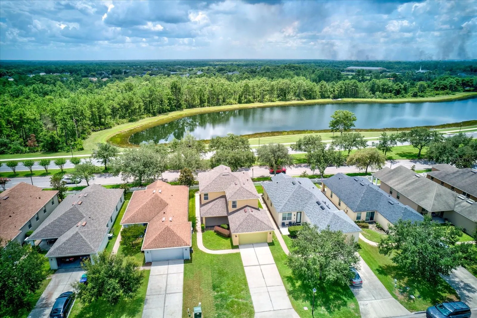 2463 Lacerta Drive Orlando FL 32828