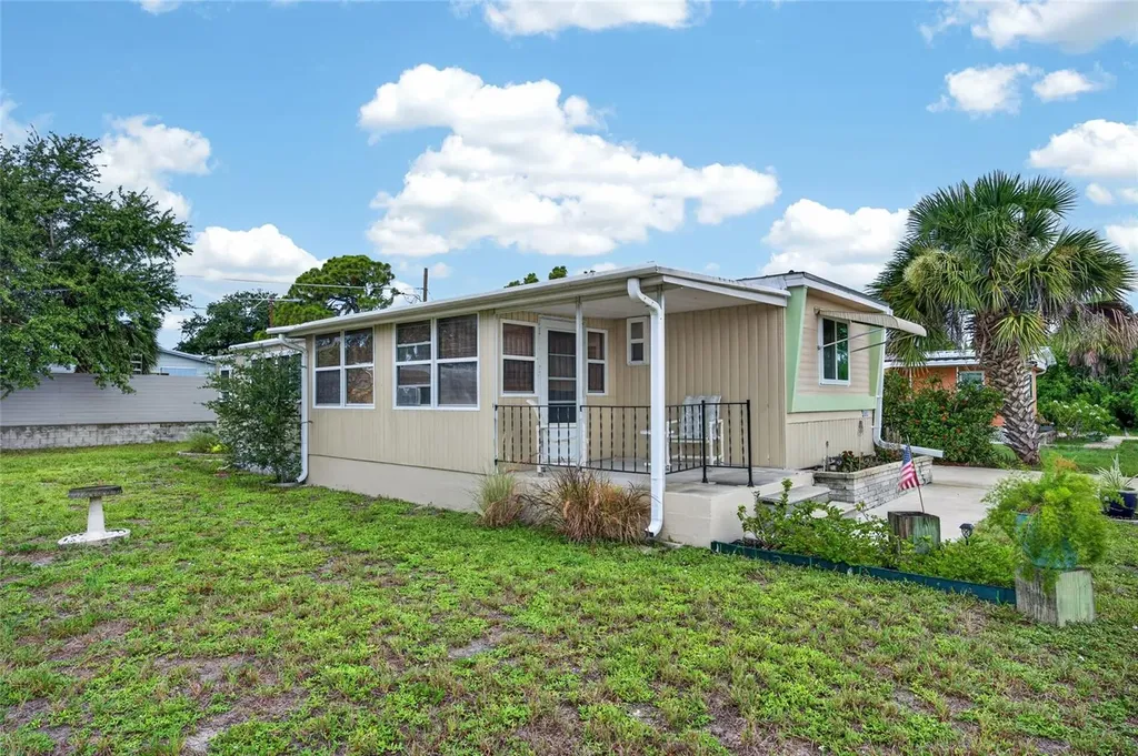 3160 10th Street Englewood FL 34224