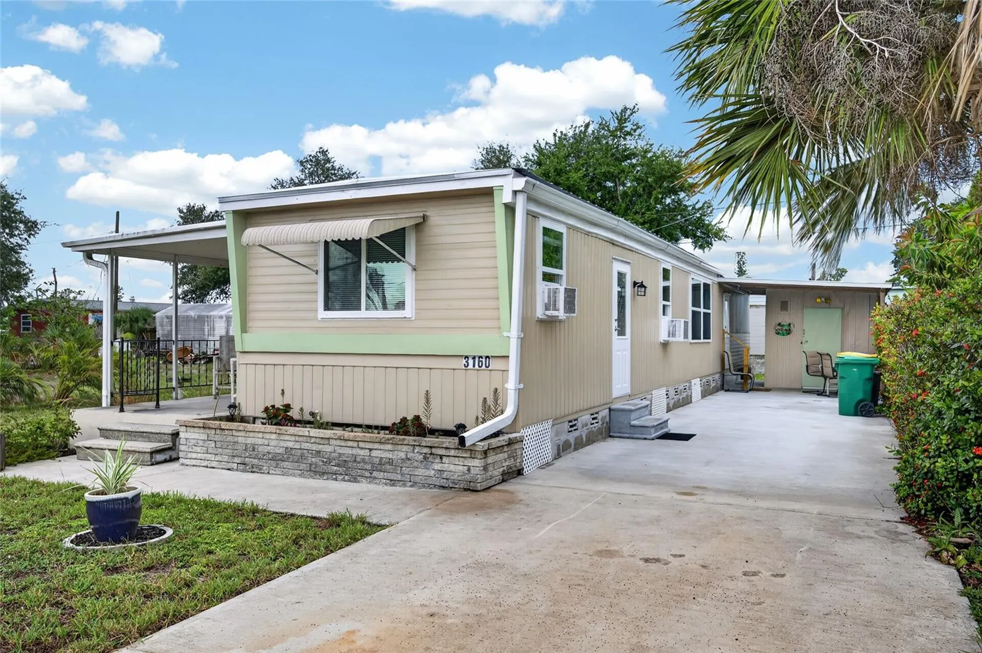 3160 10th Street Englewood FL 34224