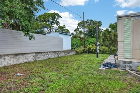 3160 10th Street Englewood FL 34224