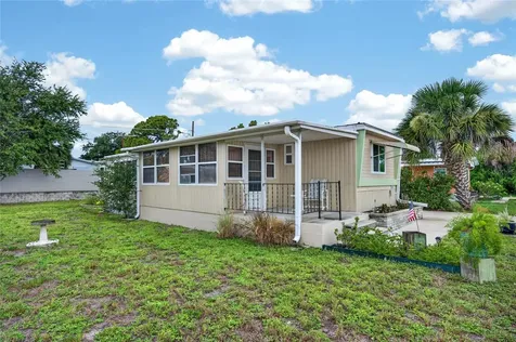 3160 10th Street Englewood FL 34224