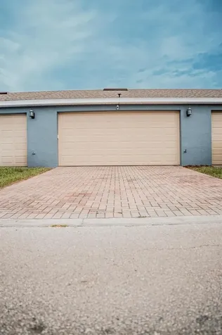 11843 Deer Path Way Orlando FL 32832