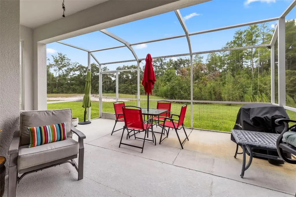 2872 Grand Kemerton Place Tampa FL 33618