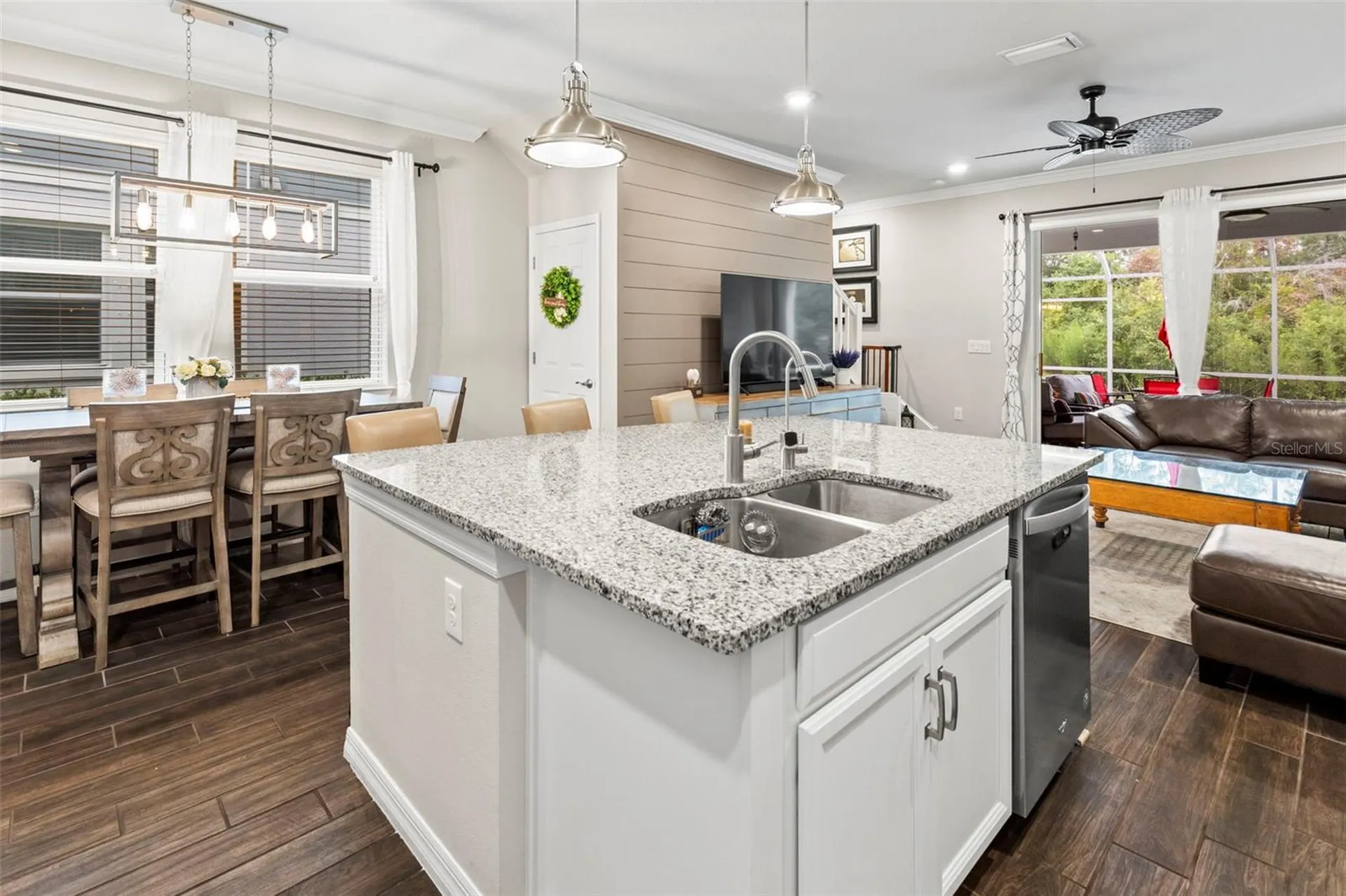 2872 Grand Kemerton Place Tampa FL 33618