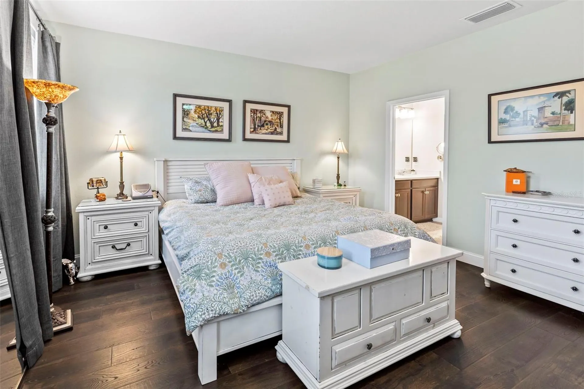 2872 Grand Kemerton Place Tampa FL 33618