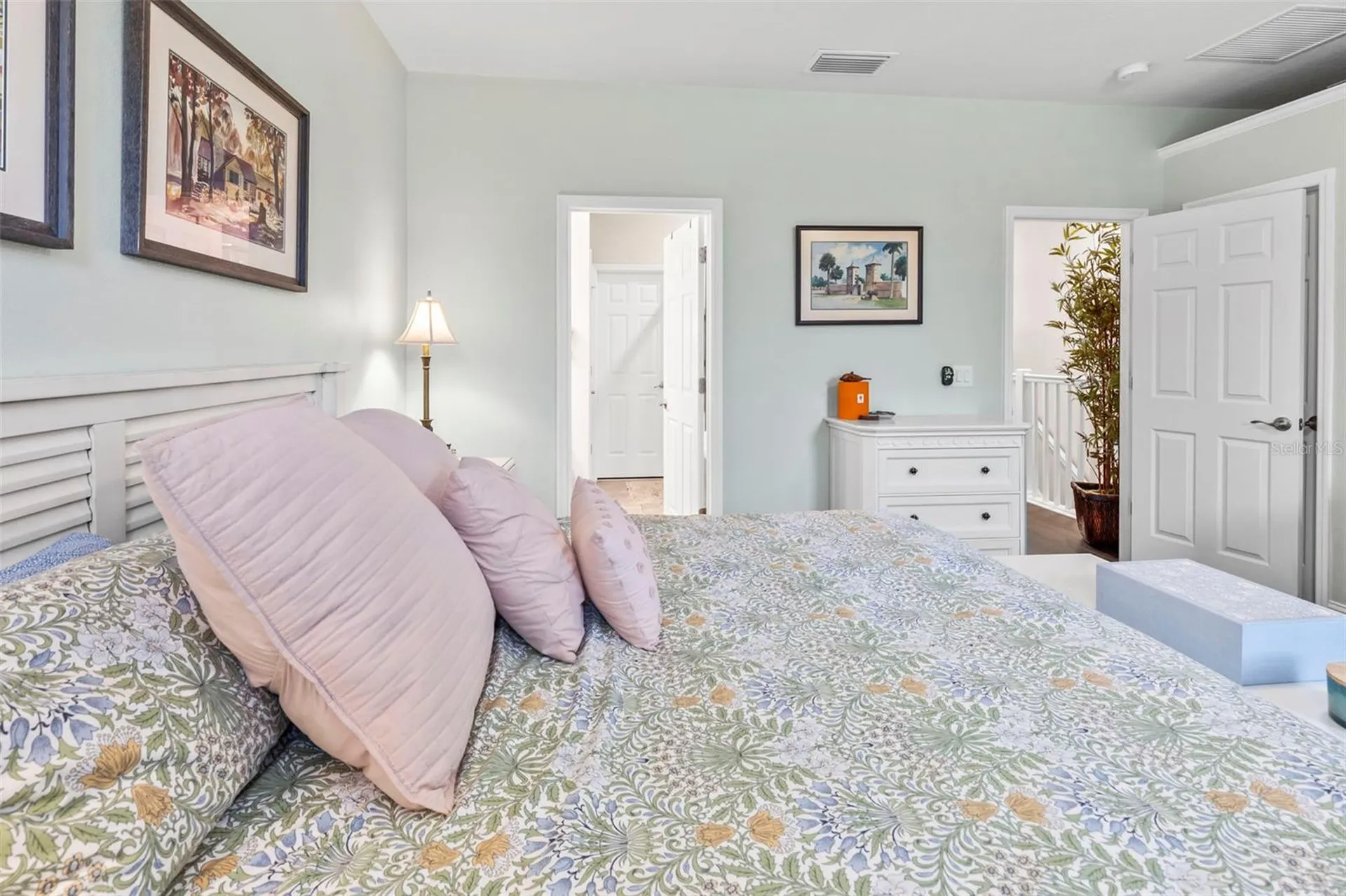 2872 Grand Kemerton Place Tampa FL 33618