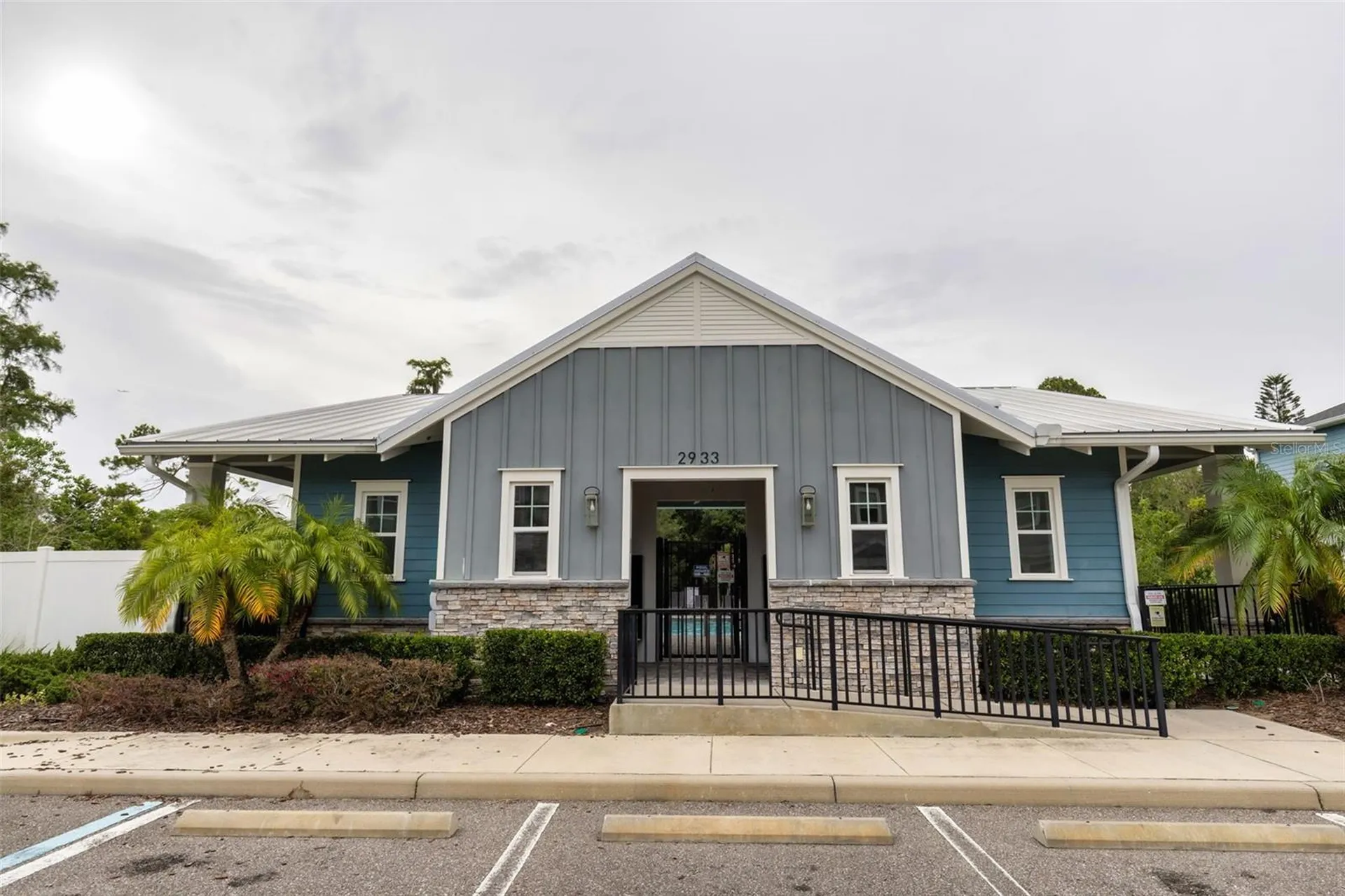 2872 Grand Kemerton Place Tampa FL 33618