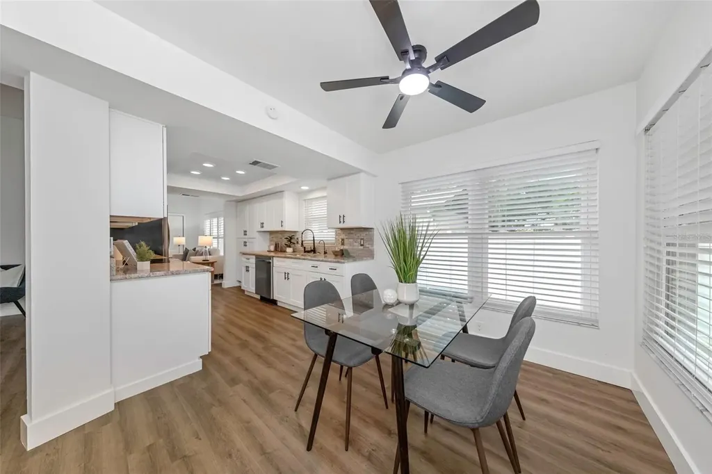 328 N Bay Hills Boulevard Safety Harbor FL 34695