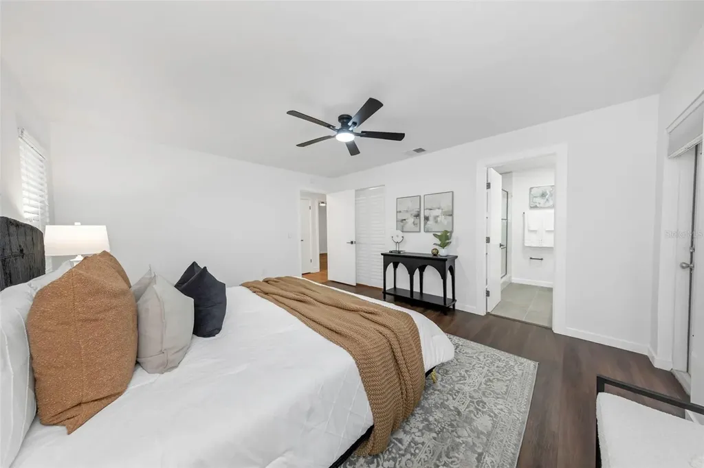 328 N Bay Hills Boulevard Safety Harbor FL 34695
