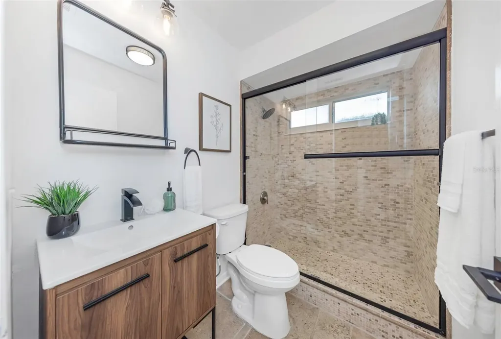 328 N Bay Hills Boulevard Safety Harbor FL 34695