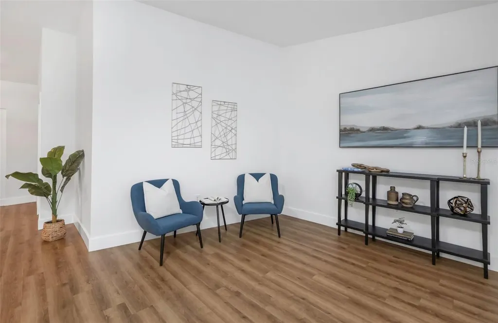 328 N Bay Hills Boulevard Safety Harbor FL 34695