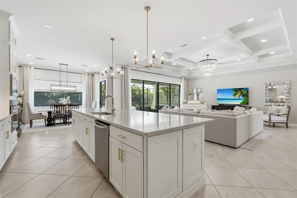 16008 Tradewind Terrace Bradenton FL 34211