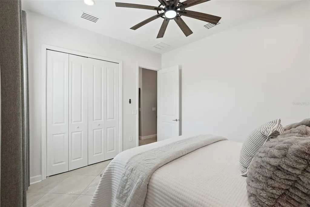 16008 Tradewind Terrace Bradenton FL 34211
