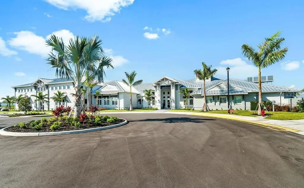 16008 Tradewind Terrace Bradenton FL 34211