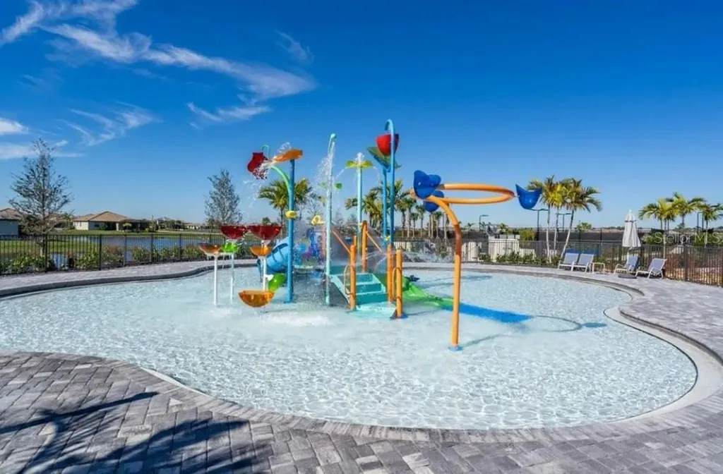 16008 Tradewind Terrace Bradenton FL 34211
