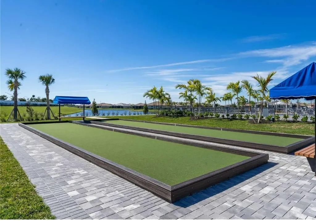 16008 Tradewind Terrace Bradenton FL 34211