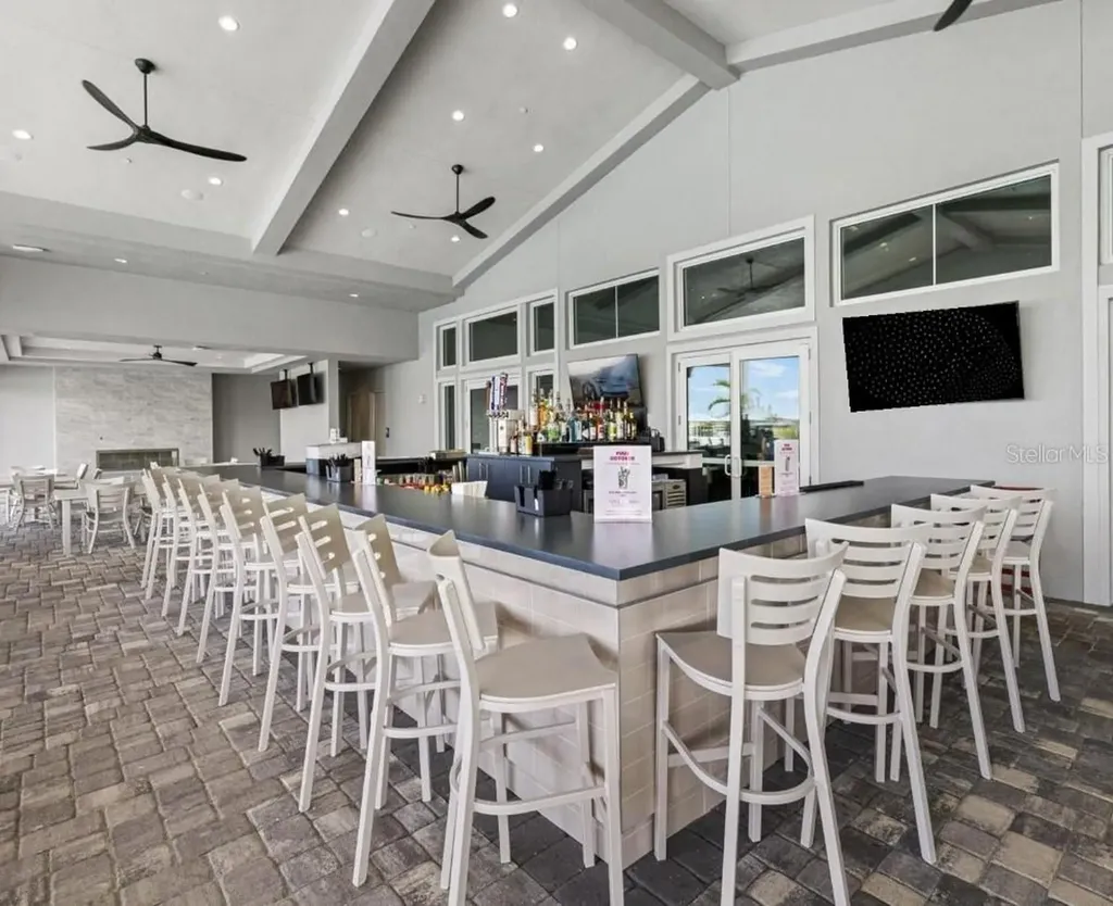 16008 Tradewind Terrace Bradenton FL 34211