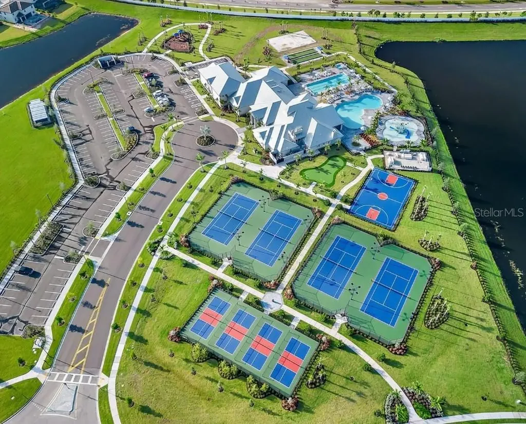 16008 Tradewind Terrace Bradenton FL 34211