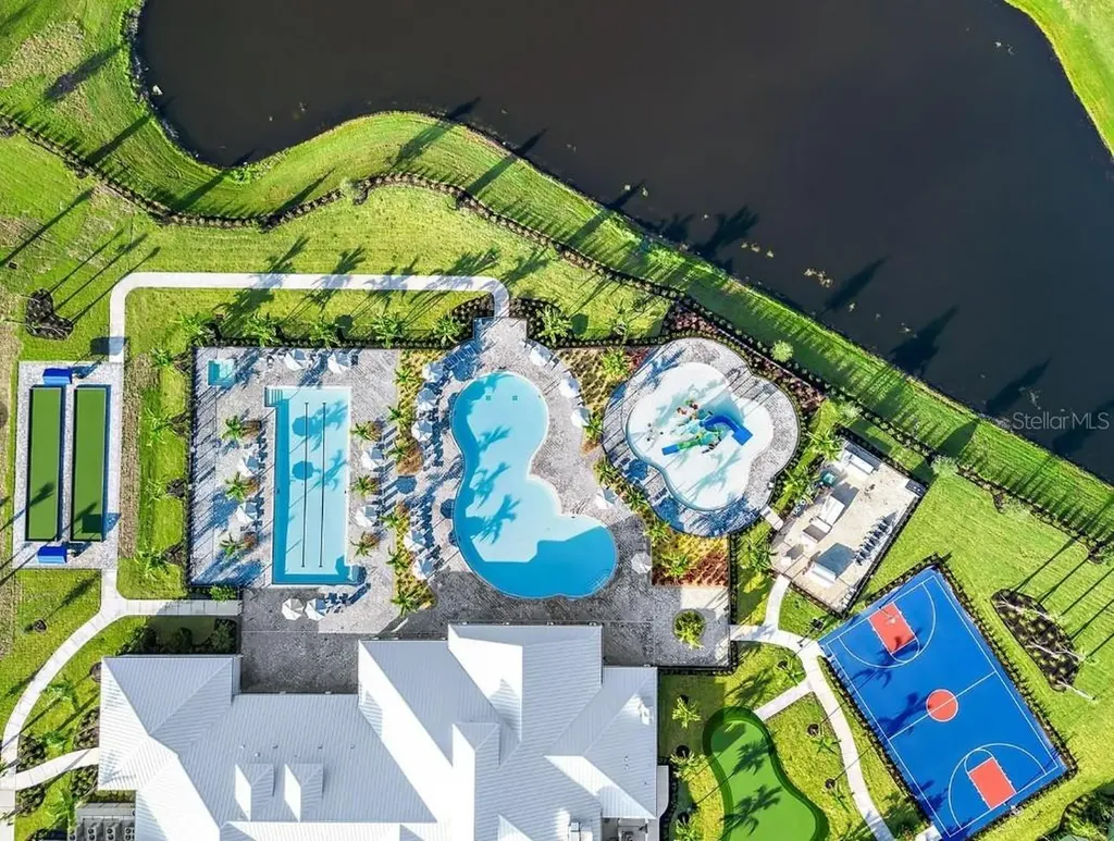 16008 Tradewind Terrace Bradenton FL 34211