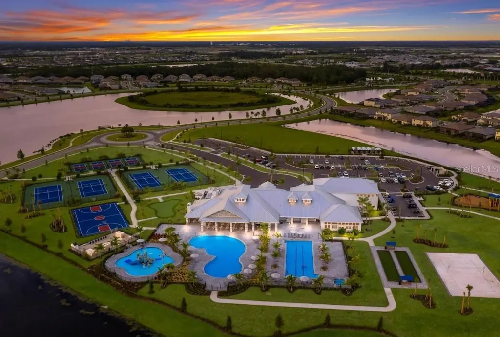 16008 Tradewind Terrace Bradenton FL 34211
