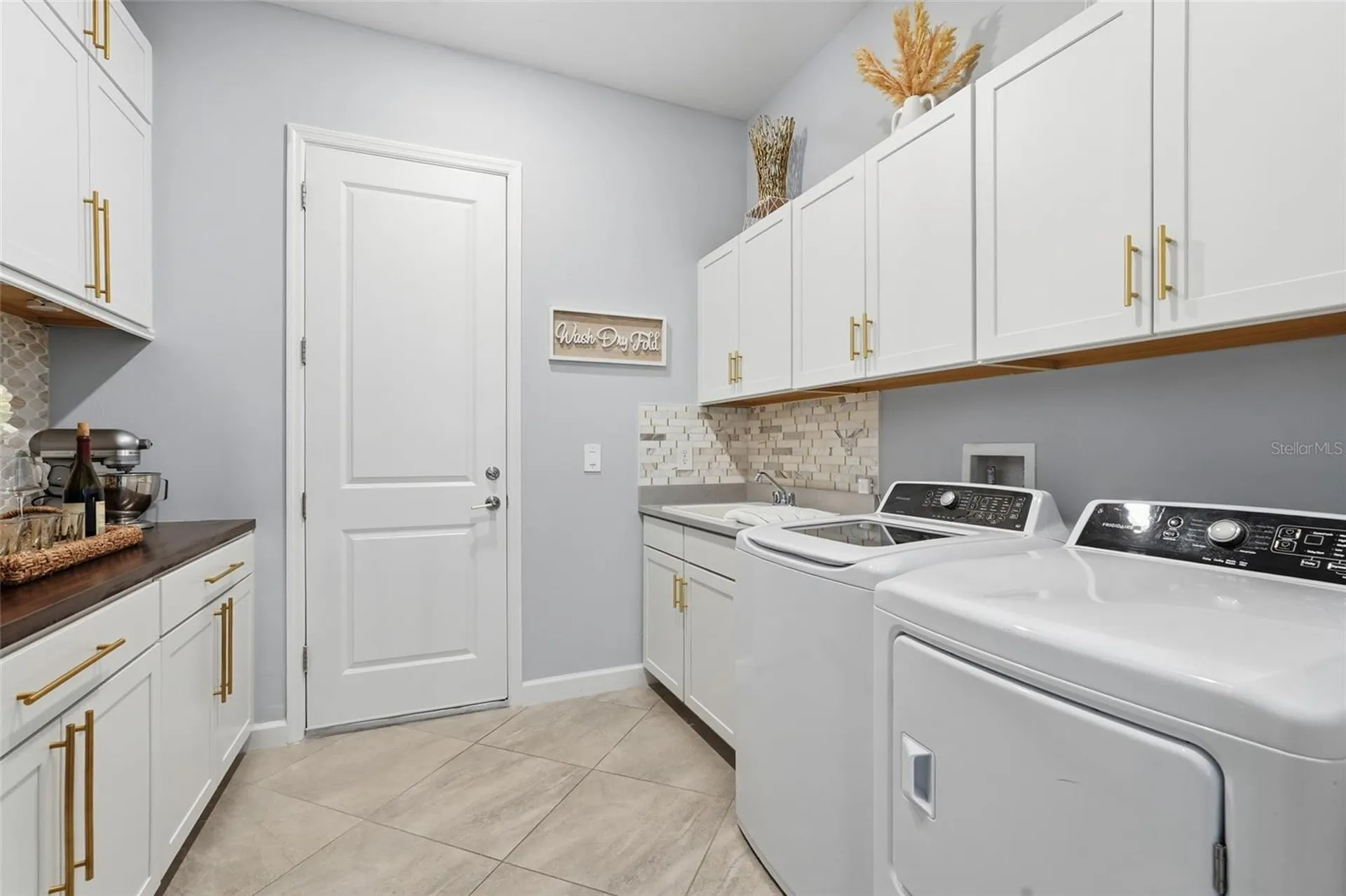 16008 Tradewind Terrace Bradenton FL 34211