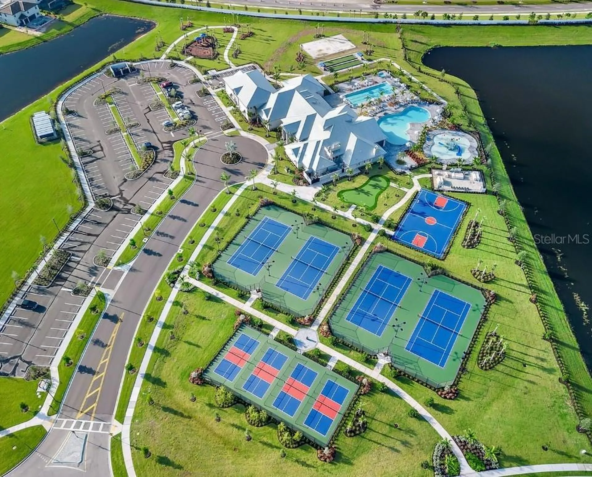 16008 Tradewind Terrace Bradenton FL 34211