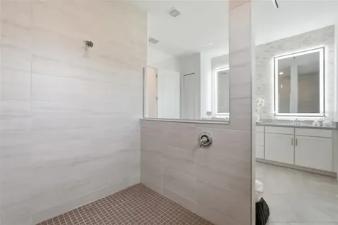 16008 Tradewind Terrace Bradenton FL 34211