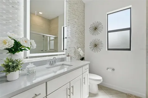 16008 Tradewind Terrace Bradenton FL 34211