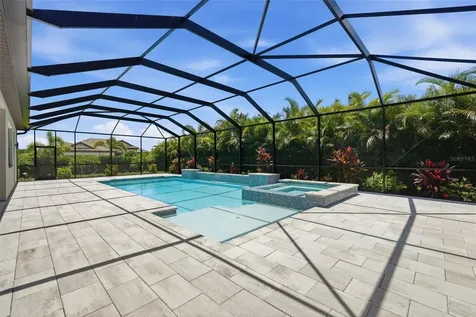 16008 Tradewind Terrace Bradenton FL 34211