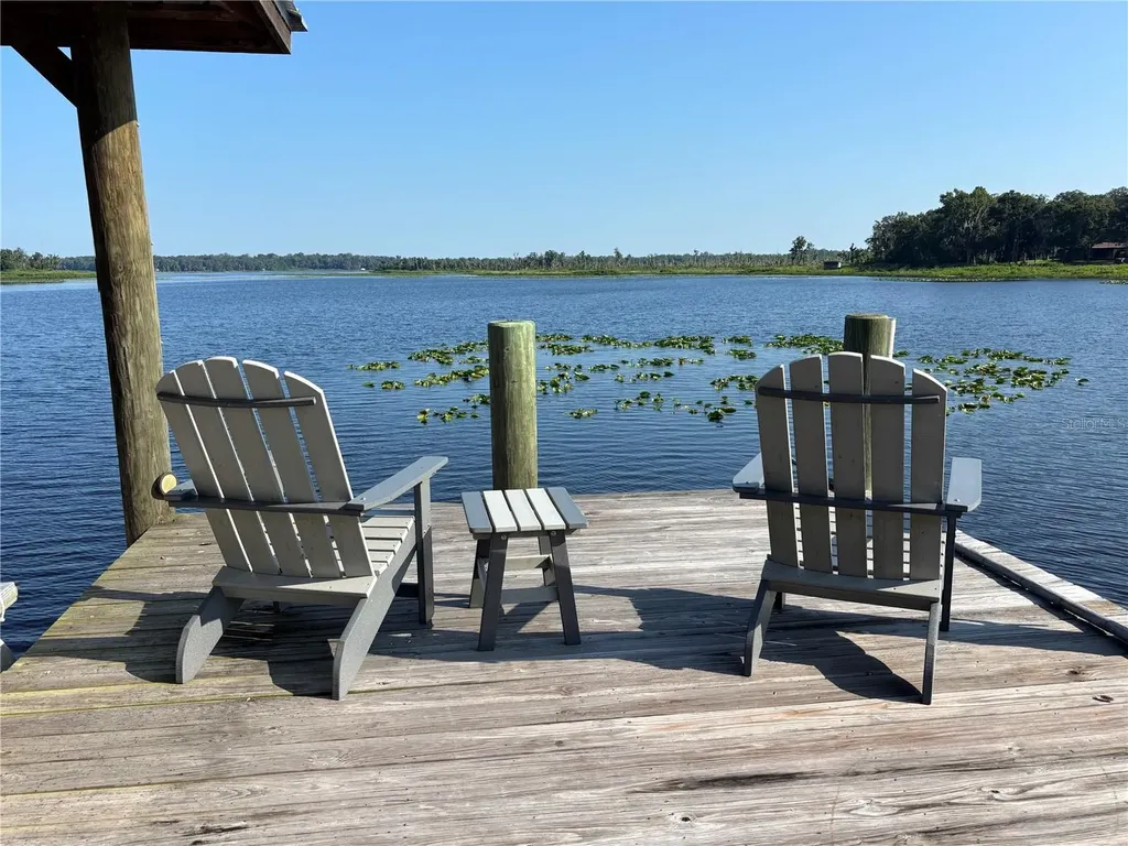 120 Little Orange Lake Drive Hawthorne FL 32640