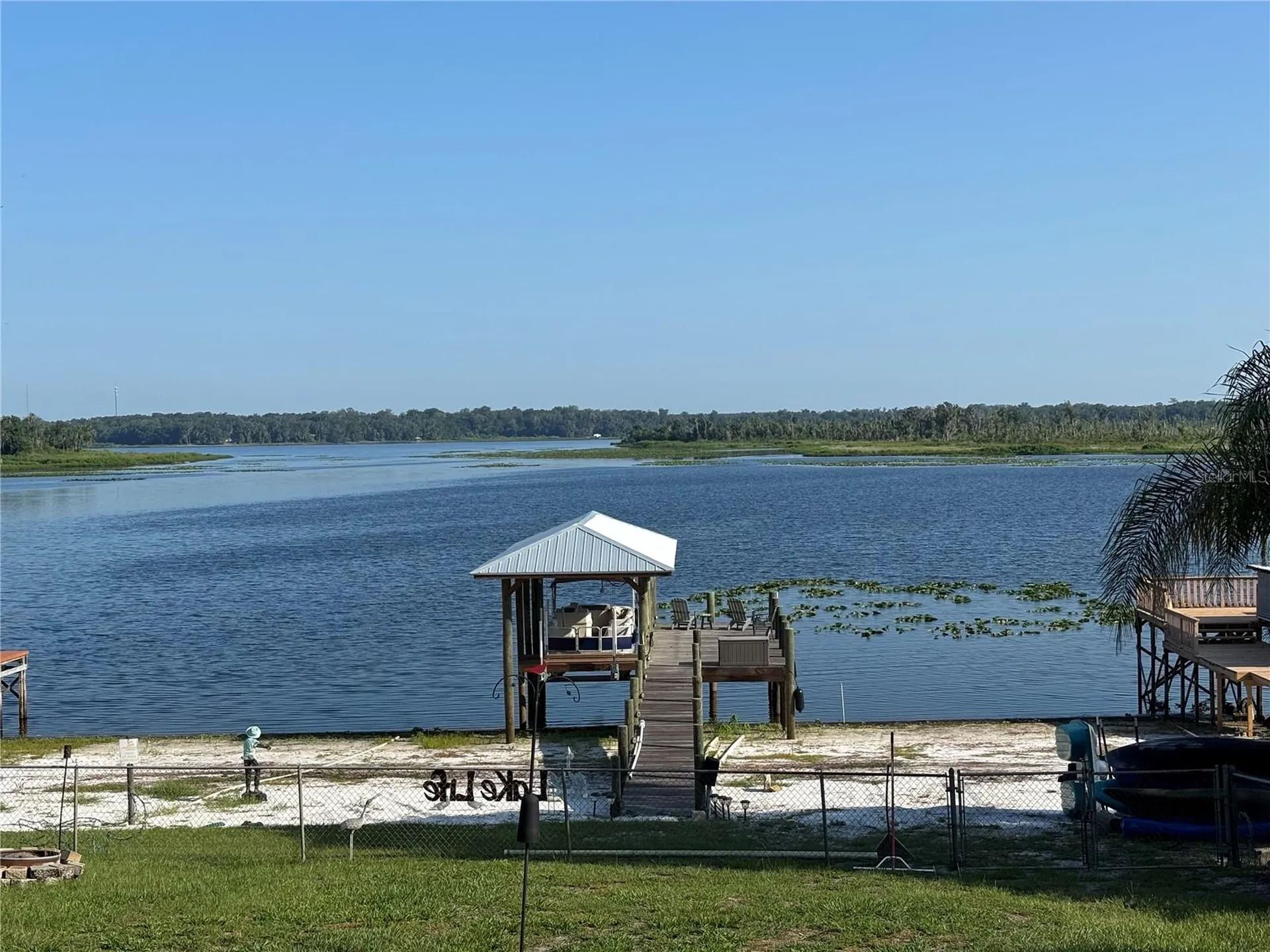 120 Little Orange Lake Drive Hawthorne FL 32640