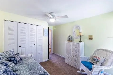 120 Little Orange Lake Drive Hawthorne FL 32640