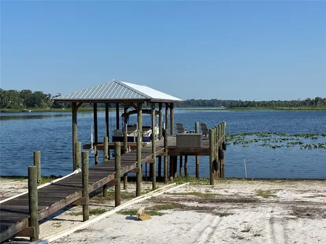 120 Little Orange Lake Drive Hawthorne FL 32640