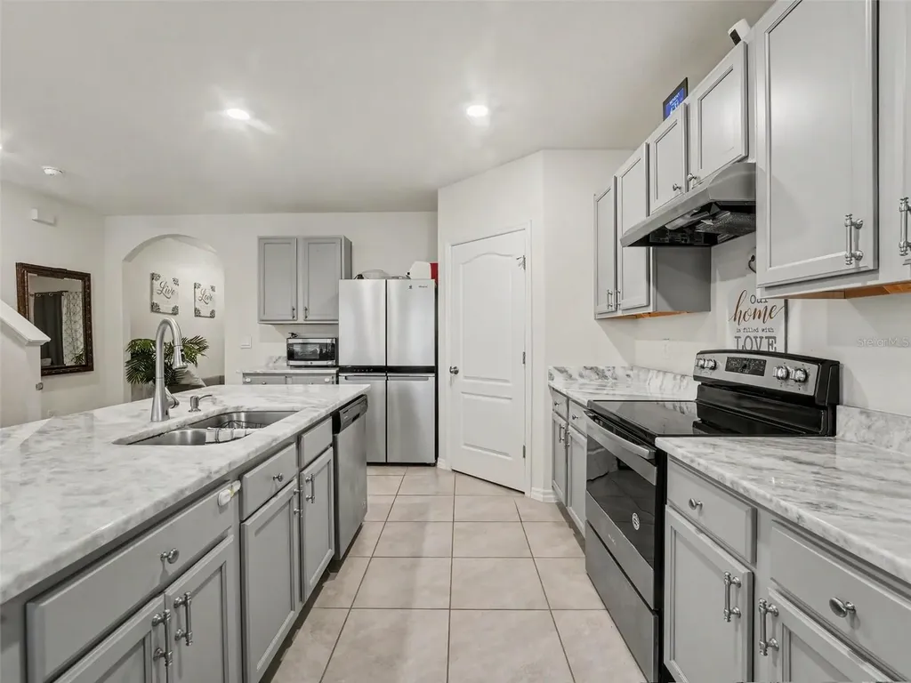 210 Meadowbrook Boulevard Winter Haven FL 33881