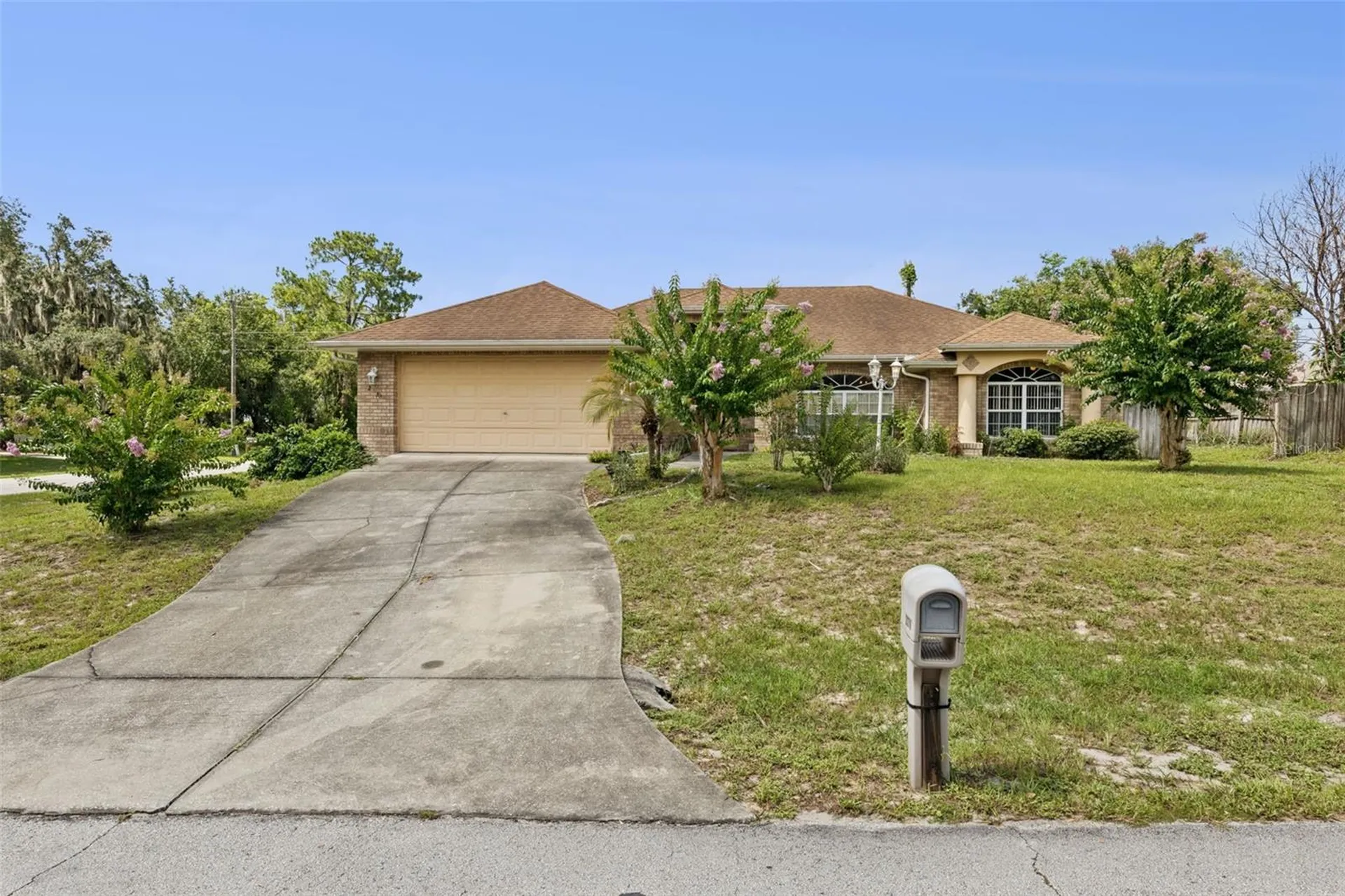 2270 Carson Lane Deltona FL 32738