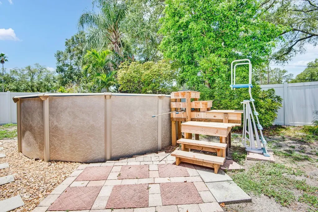 5610 33rd Lane E Bradenton FL 34203