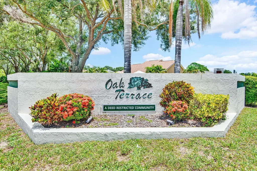 5610 33rd Lane E Bradenton FL 34203