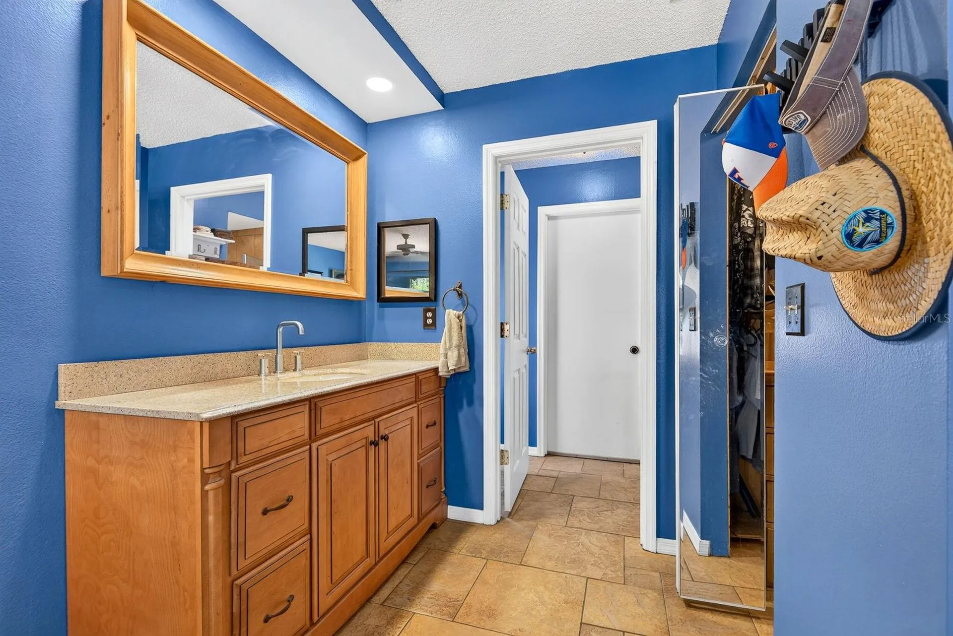 5610 33rd Lane E Bradenton FL 34203