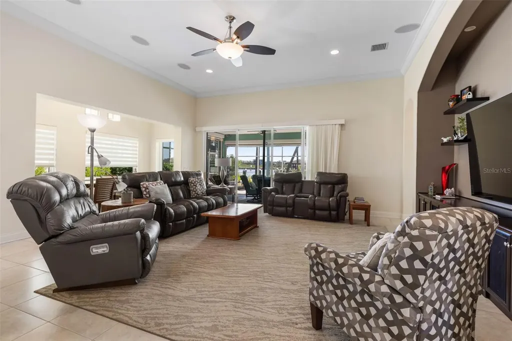 127 S Riverwalk Drive Palm Coast FL 32137