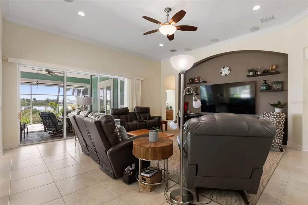 127 S Riverwalk Drive Palm Coast FL 32137