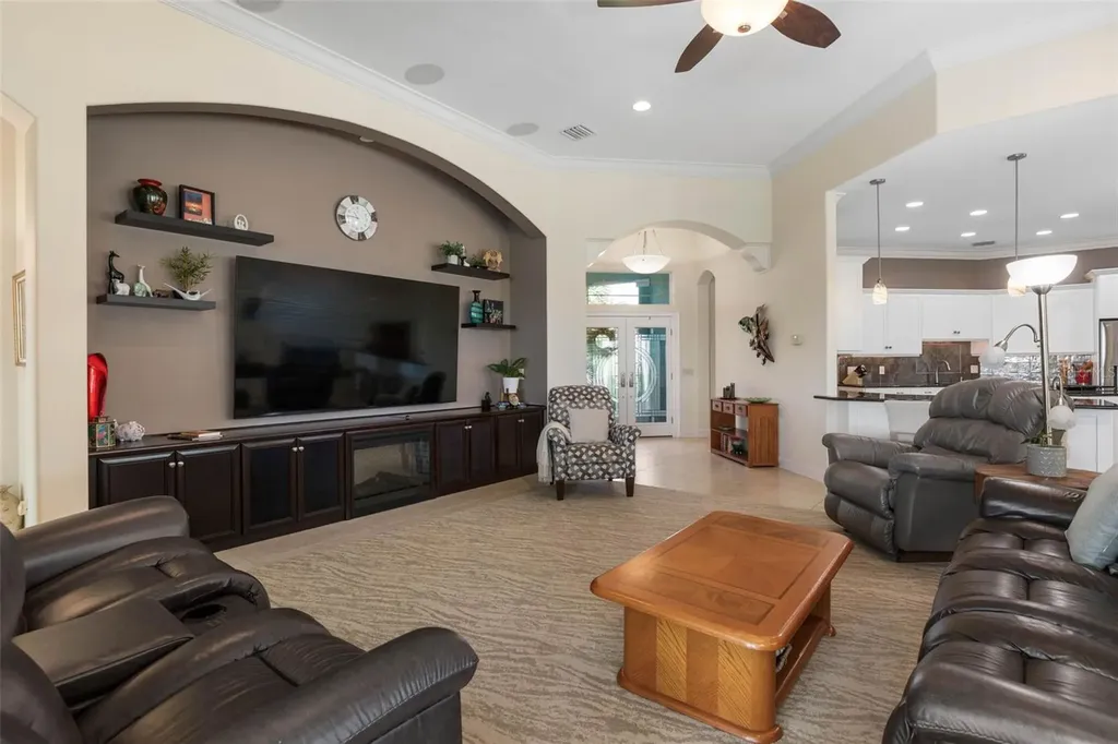 127 S Riverwalk Drive Palm Coast FL 32137