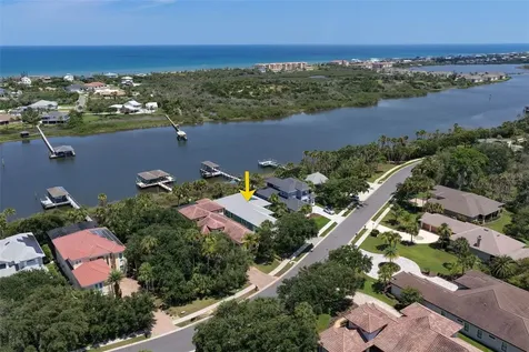 127 S Riverwalk Drive Palm Coast FL 32137