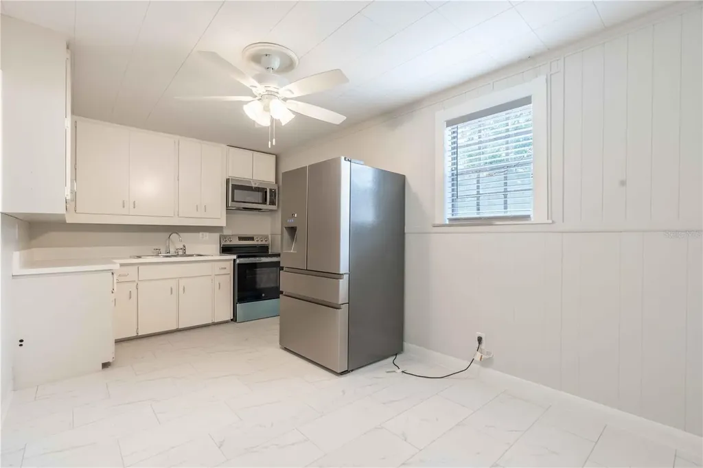 6003 N Fremont Avenue Tampa FL 33604