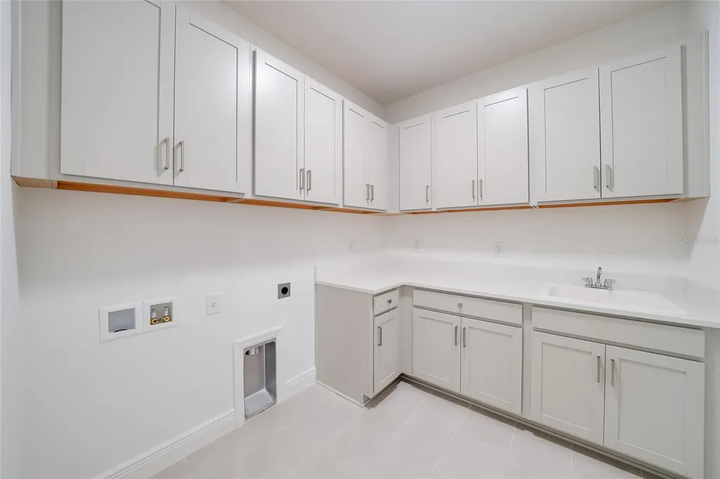 3673 142nd Ter E Parrish FL 34219